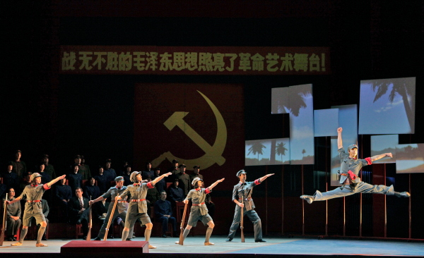 nixon sfo1 Nixon in China, a performance of The Red Detatchment of Women. Photo by Cory Weaver.