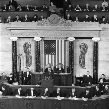3-6-wh64_med The State of the Union address, 8 January 1964. LBJ Library photo by Cecil Stoughton.